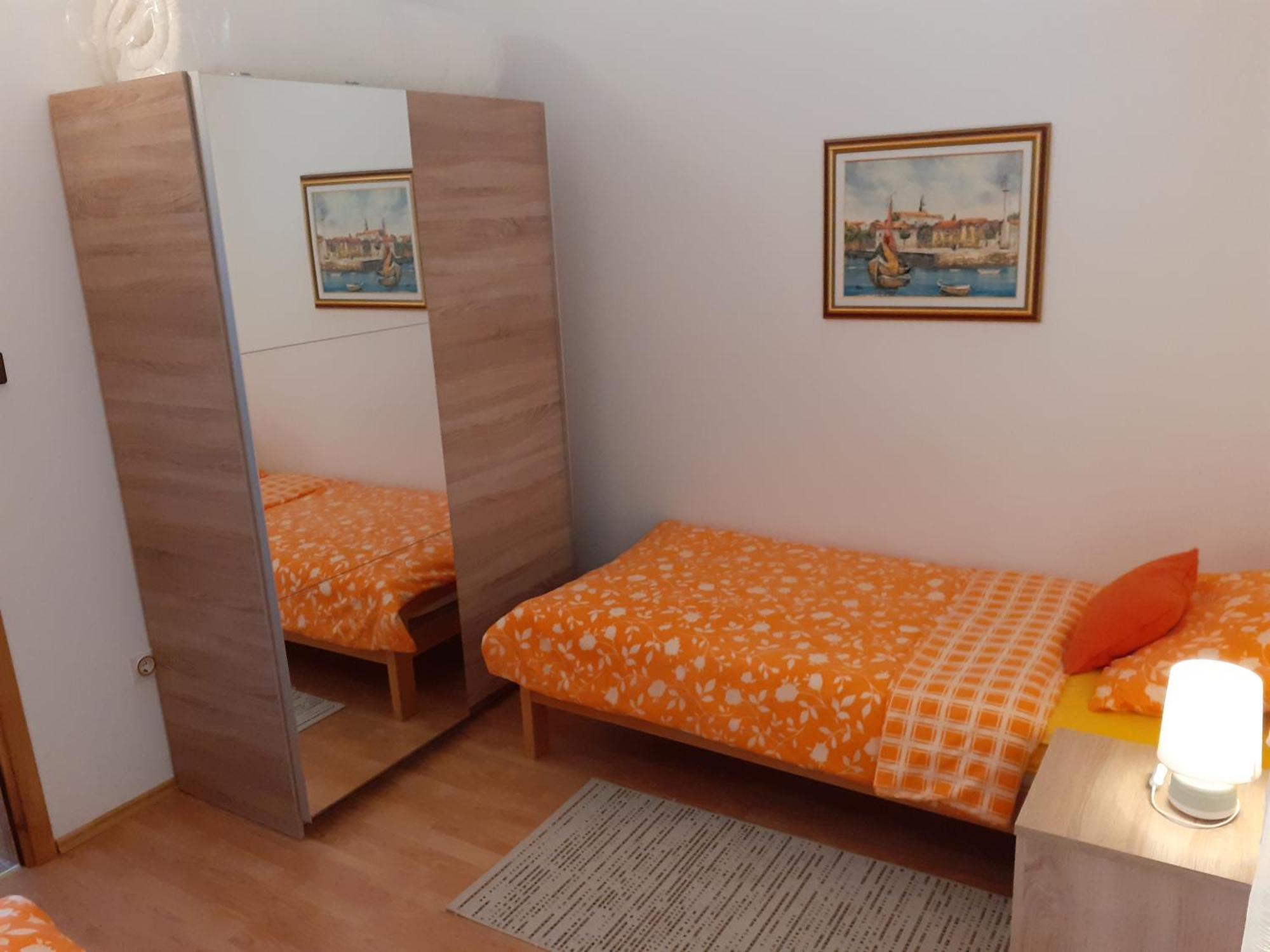 Apartments Lora Vir Dış mekan fotoğraf